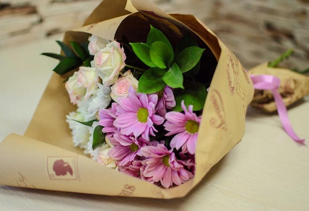 Букет цветов из: Розы и Хризантемы в Стародеревянковской