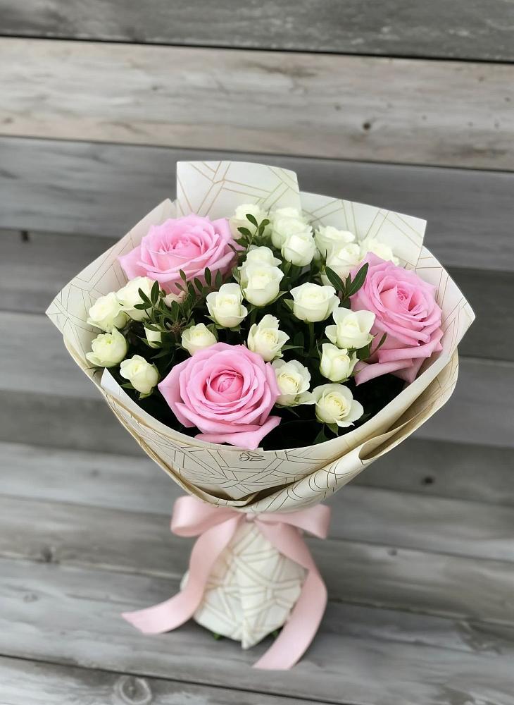 Букет цветов из: Розы в Стародеревянковской