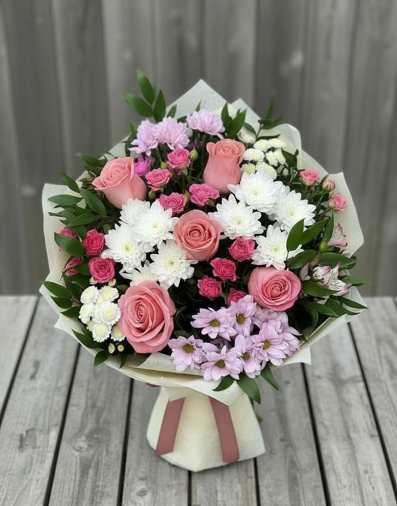 Букет цветов из: Альстромерии, Гвоздики, Розы и Хризантемы в Стародеревянковской