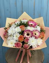 Букет цветов из:  Розы, Герберы и Хризантемы в Стародеревянковской