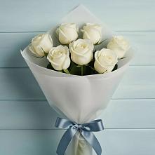 Букет 7 Белых роз Эдлесс Лав в Стародеревянковской