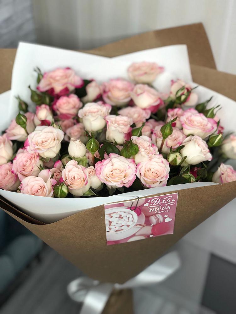 Букет цветов из: Розы в Стародеревянковской