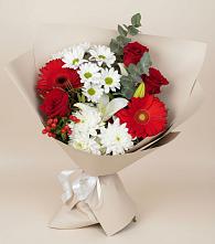 Букет цветов из:  Розы, Хризантемы, Герберы и Лилии в Стародеревянковской