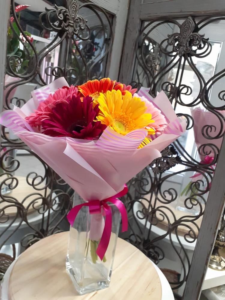 Букет цветов из: Герберы в Стародеревянковской