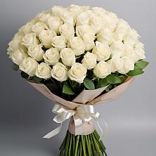 Букет 101 беля роза Белоснежка в Стародеревянковской