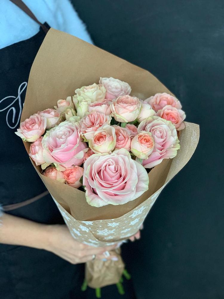 Букет цветов из: Хризантемы и Розы в Стародеревянковской