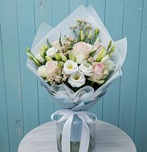 Букет цветов из:  Розы и Лизиантусы #REPLACE_PRED# Стародеревянковской